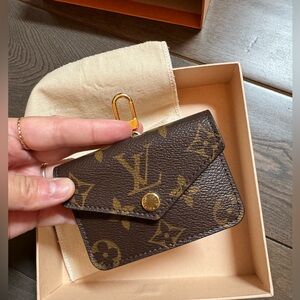 Louis Vuitton Strap and Go Attachment